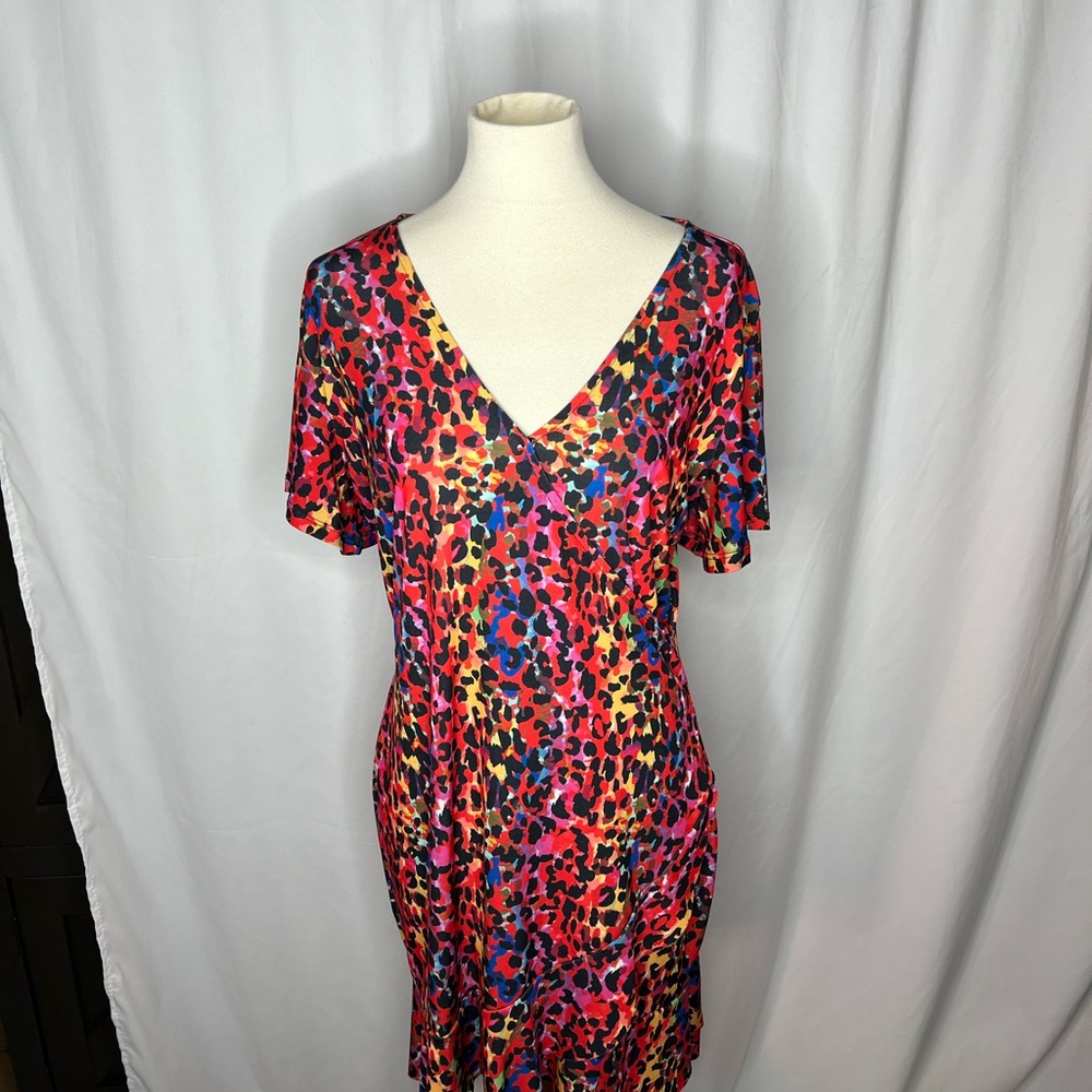 Venus Multicolor Animal Print V-Neck Dress – Size L